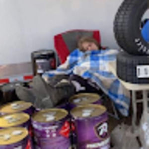 Meet your Posher, Ella